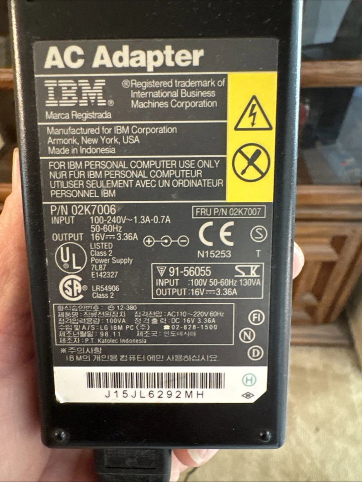 Adaptador de CA genuino IBM (02K7006) 16V 3.36A solo fuente de alimentación **LEER** Foto 1 de 4