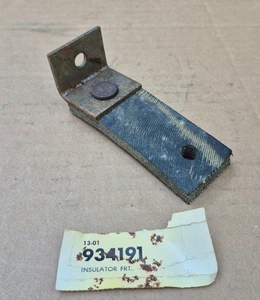 1962-1973 Jeep Gladiator Wagoneer 230 258 NOS Exhaust Pipe SUPPORT INSULATOR - Picture 1 of 3