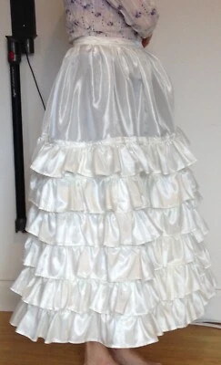 Enaguas/falda interior estilo victoriano década de 1850 damas, falda larga, volantes Foto 1 de 3