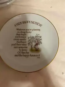 HOLLY HOBBIE COLLECTOR PLATE LASTING MEMORIES HAPPY BIRTHDAY - Picture 1 of 2