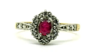 *Elegant Oval Ruby and Diamond Cluster Ring in 18ct Yellow Gold and Platinum, K - Picture 1 of 11