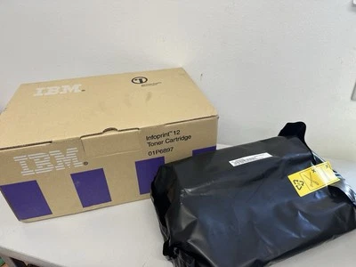 Cartucho de tóner negro original IBM Infoprint 12 (01P6897) Foto 1 de 3