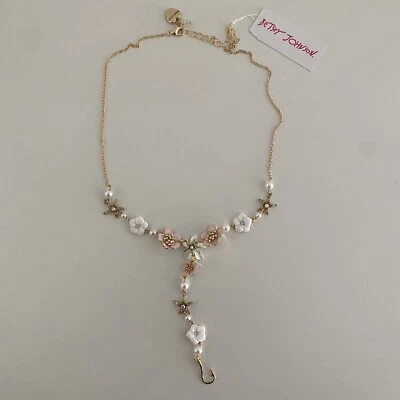 BETSEY JOHNSON Shell Yeah Estrella de Mar Mini Flores Gancho Moda COLLAR PRECIO DE VENTA SUGERIDO POR EL FABRICANTE $78 Foto 1 de 4