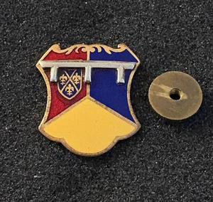 US Army 66th Tank Bn SB Screw Back Meyer Shield DUI DI Insignia Crest Pin - Picture 1 of 4