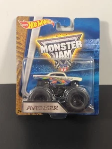 Hot Wheels Monster Jam AVENGER 2016 Truck 1:64 25ème Anniversaire NEUF Rare Truck - Photo 1/15