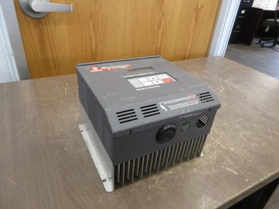 Teco Speecon 7210M AC Drive M2-0050-311 5HP 3Ph *No Cover Screws* Used - Image 1 of 4