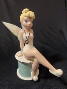 Carrete de hilo estatuilla Campanilla Lenox Disney Pixie Perfection - Imagen 1 de 21