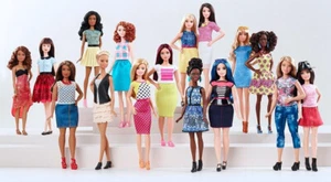 Barbie Fashionistas Doll - Picture 1 of 88