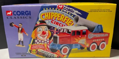 Corgi Classics Chipperfield's Circus Scammell Constructor Cannon & Ringmaster LE - Image 1 of 4