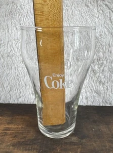 Bicchiere da bar vintage Enjoy Coca-Cola classico a forma di campana 5" Mancave - Foto 1 di 4