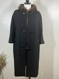 Vintage Max Azen Women's Black Coat W/ Mink Collar Mid Length Size M/L - Picture 1 of 16