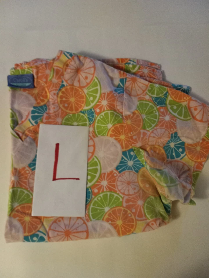 Medical Scrub Top L Citrus Slices  - Image 1 of 2