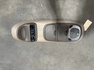 Conjunto de luz de lámpara de mapa de cúpula gris para consola superior se adapta a: 98-02 Ford Expedition - Imagen 1 de 8
