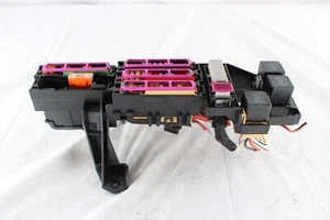 ๐ 2012 Audi A6 3.0L Driver Fuse Box 4H0971845AC OEM & SANA - Picture 1 of 24