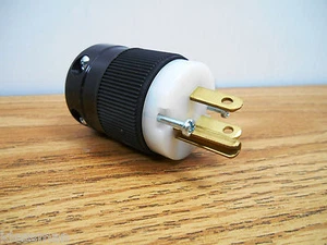 Interpower 88030100 North American Rewireable Nema Plug 15A 125VAC - Picture 1 of 3