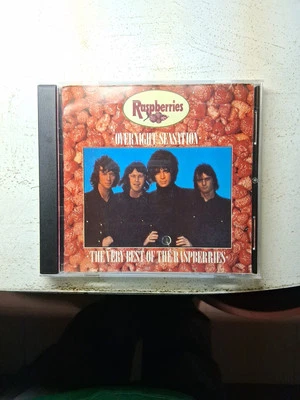 OVERNIGHT SENSATION THE VERY BEST OF THE RASPBERRIES  CD UK IMPORT Used (B2) - Image 1 of 3