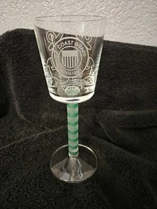 Weinbecher mit grünen/Froststreifen am Stiel, US-Küstenwache Auxiliary 2000 - Bild 1 von 5