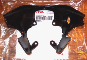 HONDA RINCON 680 CENTER DASH COVER BLACK LOWER SPEEDOMETER HOUSING, SHROUD - Picture 1 of 3
