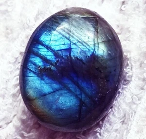 Piedras preciosas sueltas 100 % naturales de 46,05 quilates con forma ovalada certificadas - Imagen 1 de 6