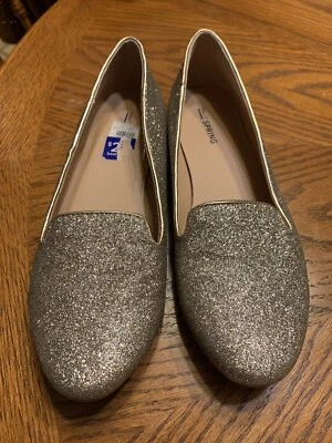 Woman Shoes Gold Flats Size 9 By Call It Spring Good Pre Owned Condition - Image 1 of 4