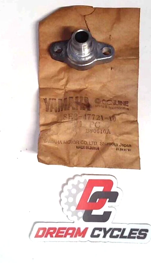 CARCASA CUBIERTA ORIGINAL YAMAHA GP440 SRX440 ET340 EX440 GS300 8E3-47721-10-00 NUEVO DE STOCK Foto 1 de 1