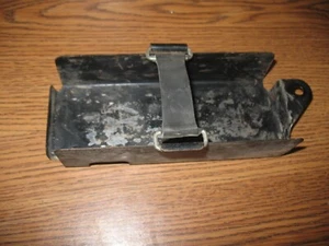 1978 SP370 TOOL BOX HOLDER TRAY SUZUKI SP 370 400 1978-1980 41550-32400 - Picture 1 of 3