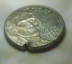2016-D Jefferson Nickel Error-Die Error-Die Break-Male offer😊 - Picture 1 of 3