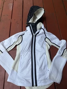 Lululemon Bundle Up Jacket 4 - Picture 1 of 10