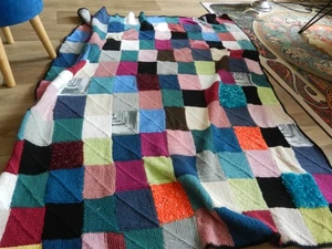 DIY Wolldecke, ca. 170x135 cm. Patchwork Decke. ideal für laue Sommernächte  - Bild 1 von 2