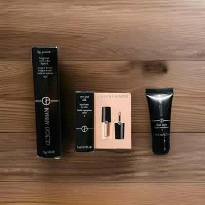 3x muestras de Giorgio Armani, tinte para ojos, potencia para labios, líquido transparente. Foto 1 de 4