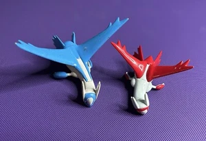 Latios Latias Tomy CGTSJ Authentic Vintage 2" Figuren Pokemon Rare Pose Limited - Bild 1 von 3