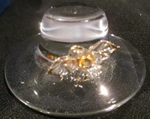 Bonnet Messenger Gift Glass Hat 1" X 2 1/2" For Your Sister In Presentation Box - Picture 1 of 8