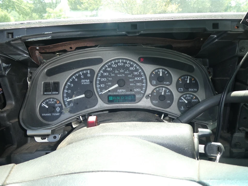 01-02 Yukon Sierra Denali- Cluster Speedometer Instrument Panel Speedo 281k - Image 1 of 1