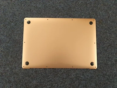 MacBook Air Retina 13" A1932 Bodenabdeckung 2018, Gebraucht - Bild 1 von 2