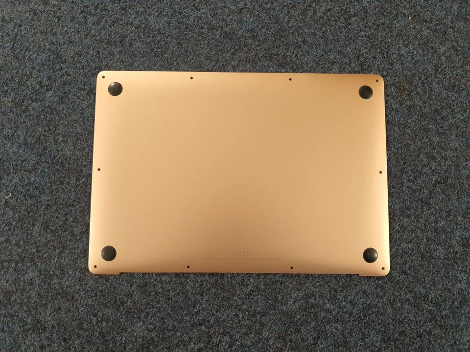 MacBook Air Retina 13" A1932 Bodenabdeckung 2018, Gebraucht - Bild 1 von 2