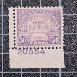 Scott 701 - 50 Cents Arlington - MNH - PSE Cert Grade 90J - SCV - $115.00 - Picture 1 of 3