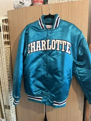 Charlotte Jackets NBA Mitchell And Ness Green Vintage Basketball Rare - Image 1 of 4