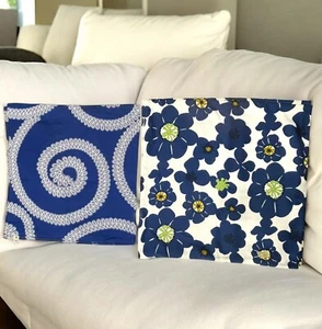 Talavera Blue 2 Pillows Covers Elaine Smith  Gate Indoor Outdoor 21x21  19x21 in - Picture 1 of 8