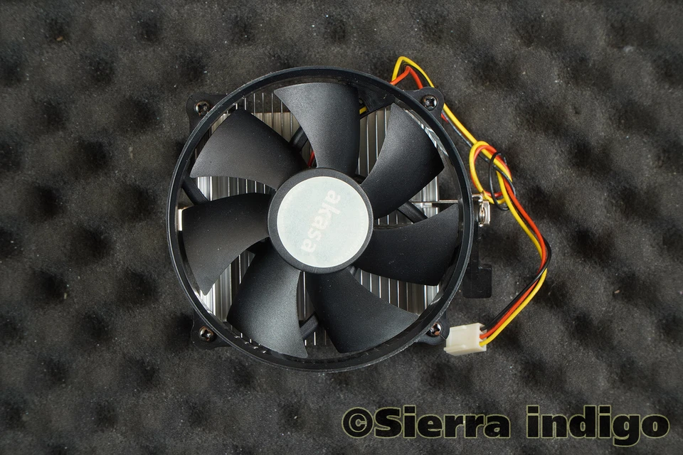 Akasa AK-860SF Heatsink & Fan AMD Socket 993 AM2 AM2 AM3 FM1 FM2 FM3+ - Image 1 of 1