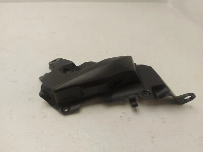 Panel de relleno del cuadro superior izquierdo Triumph Speed Triple 1050 2011-2015 2507220 Foto 1 de 4