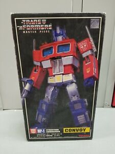 Takara Tomy Transformers Master Piece MP-1 Convoy Optimus
