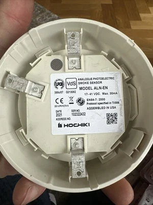 New Hochiki ALN-EN Smoke Detectors - Image 1 of 2