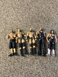 WWE action figures Lot Of 5 Wrestling - Picture 1 of 3