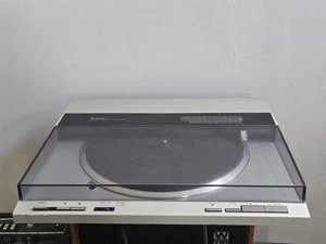 Technics Direct Drive Automatic Turntable System SL-DL 1 - Picture 1 of 9