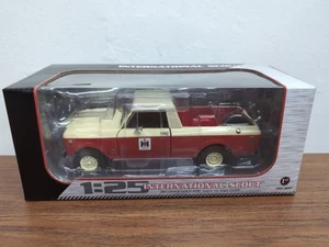 1/25 First Gear International Scout Terra Pickup - Bild 1 von 4