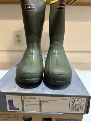 Bota de Goma LaCrosse Youth Lil’ Burly 9” OD Verde- Talla 1 Mediana- Nueva en Caja- 29 Foto 1 de 4