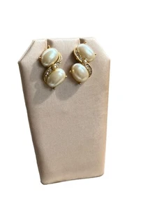 Vintage Costume Jewelry Gold Pearl Earrings  - Picture 1 of 7