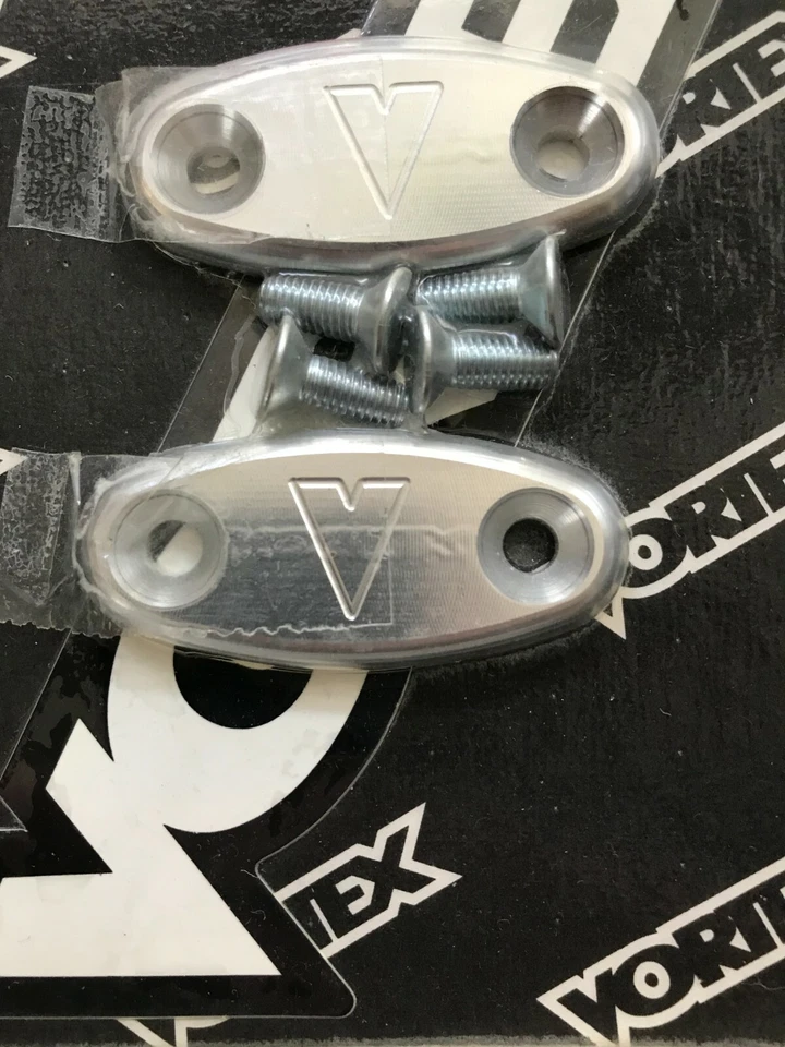 Заглушки для зеркал Honda CBR600RR RC51 подходят для Vortex MC222C 2000-13 годов выпуска - Изображение 1 из 1