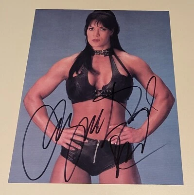 Muñeca china WWE WWF WCW ECW WWWF Diva Chyna firmada autografiada certificado de autenticidad JSA Foto 1 de 4
