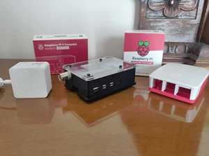 Raspberry Pi 4B 4GB RAM con mudulo dvb t2 TV-uHAT , alimentatore e due case - Imagen 1 de 4